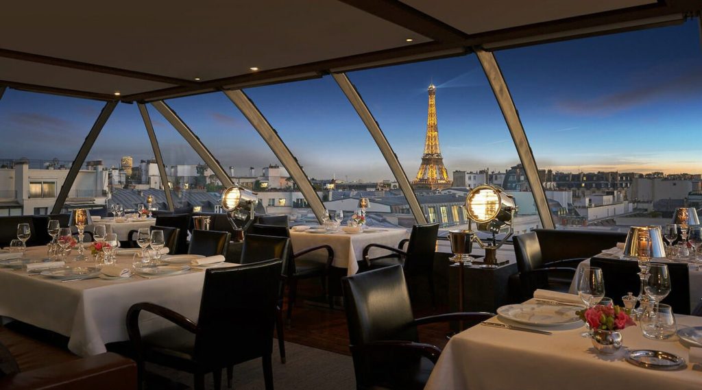 Restaurants in Paris with a view of the Eiffel Tower